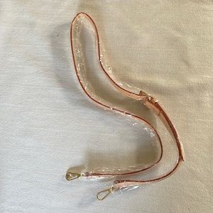 Adjustable crossbody strap